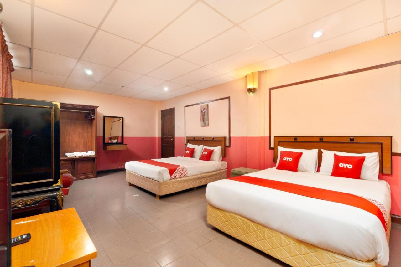Hotel Dj Palace Lumut Zewnętrze zdjęcie