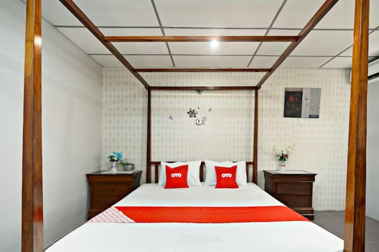 Hotel Dj Palace Lumut Zewnętrze zdjęcie