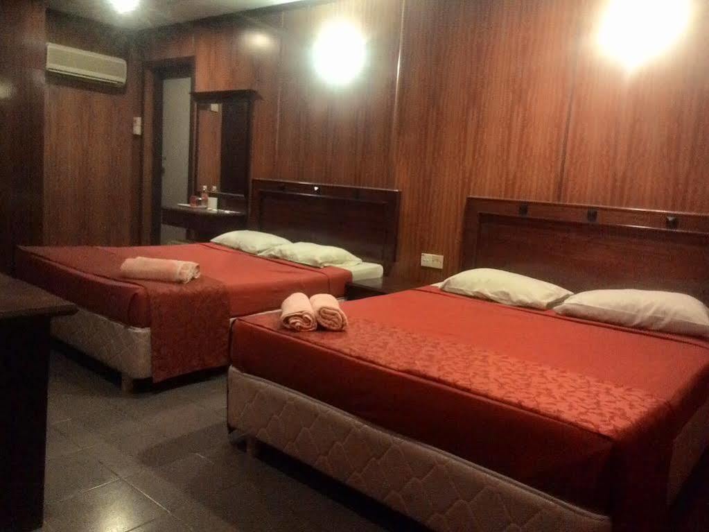 Hotel Dj Palace Lumut Zewnętrze zdjęcie